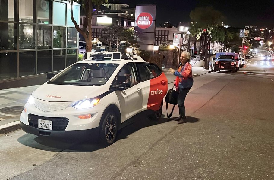 A Cruise autonomous vehicle on the streets, highlighting the challenges and scrutiny faced by the industry.
