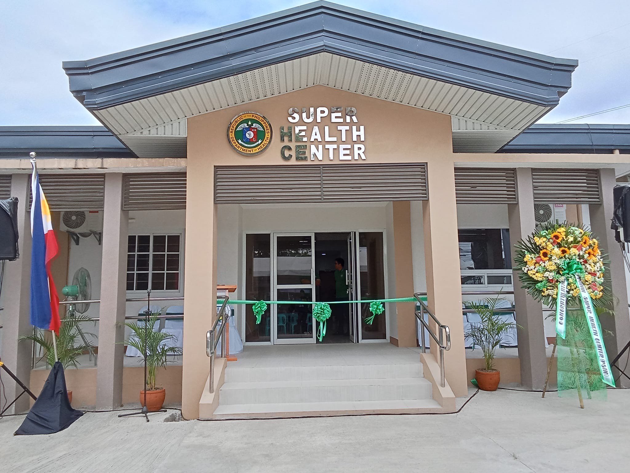 Philippine healthcare center urban and rural images