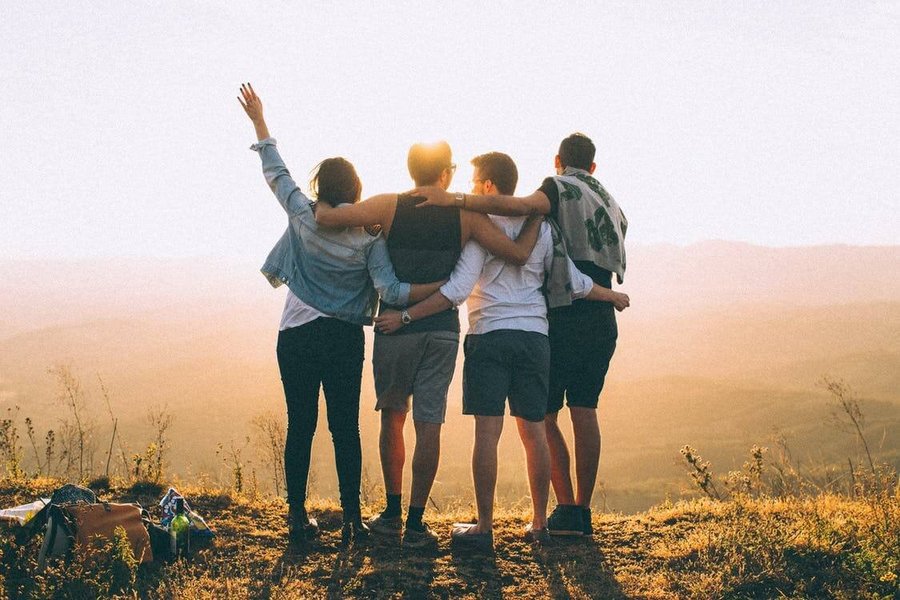 science-based-ways-make-friends-264r9865