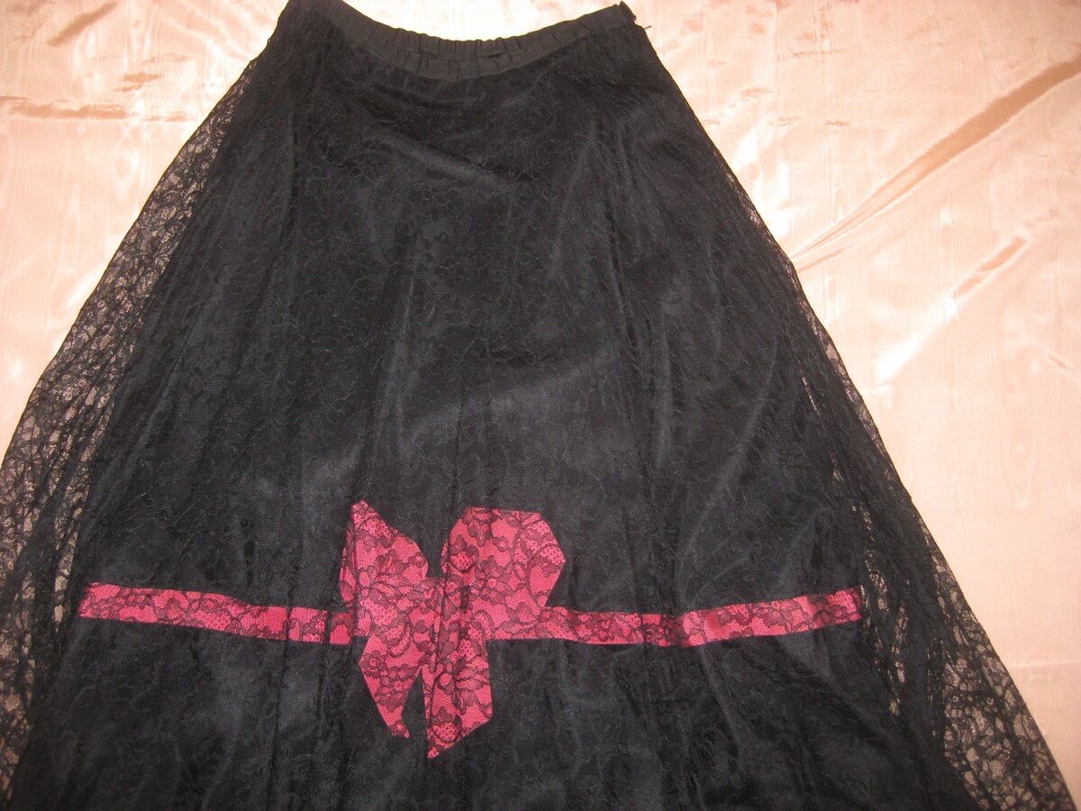 vintage lace fabric skirt exhibition