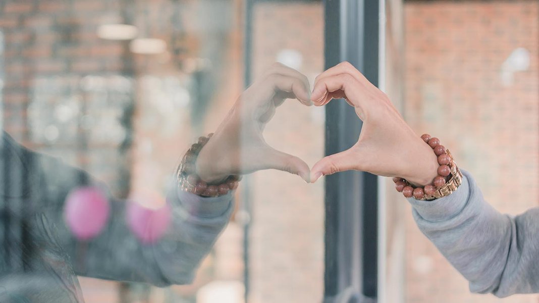 self-compassion-for-avoidant-attachment-interventions-e1xbzftt
