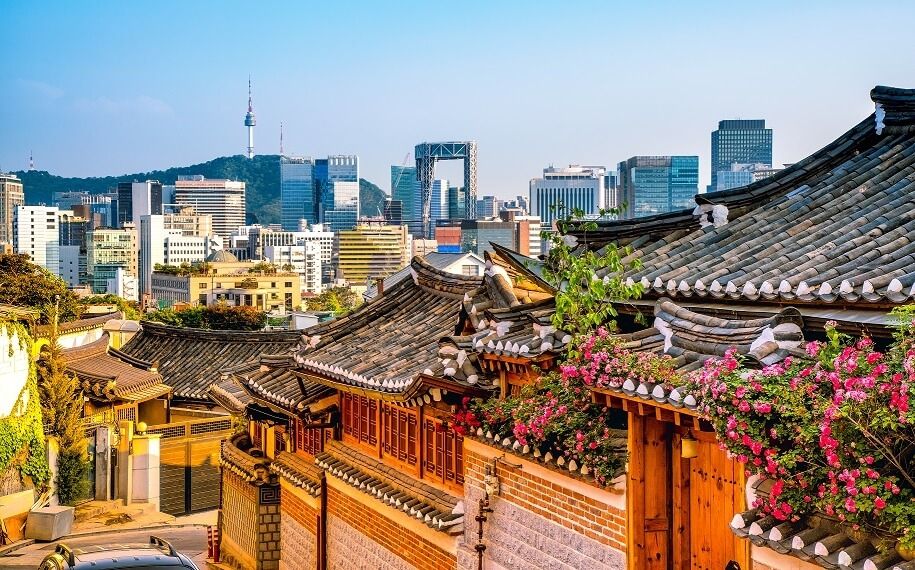 seoul cityscape and traditional houses