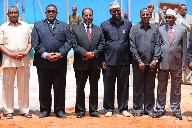 Somali political scene meeting discussion