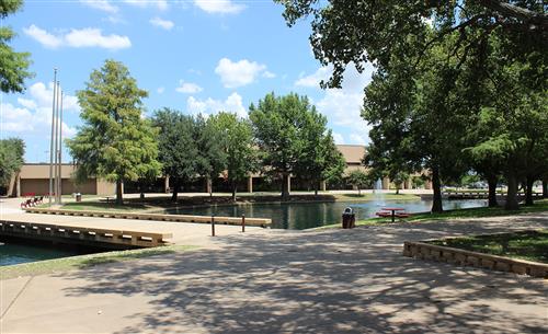 senior high school campus