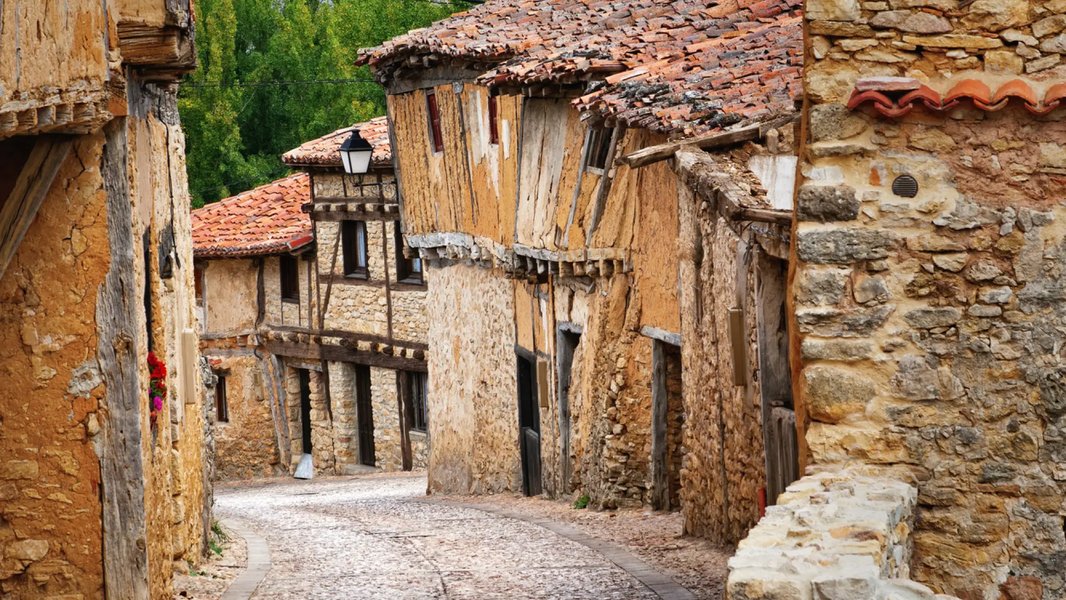 soria-trip-plan-by-car-awbcr2kh