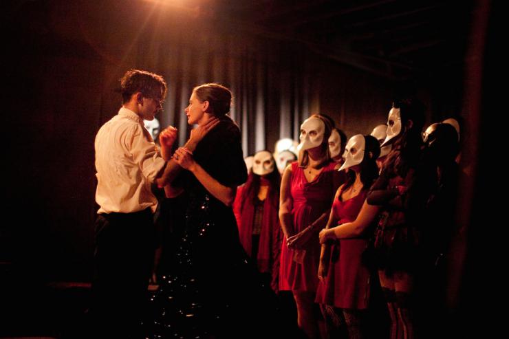 immersive theatre stage audience