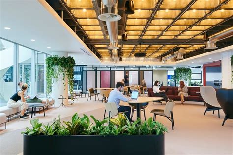 startup tech office