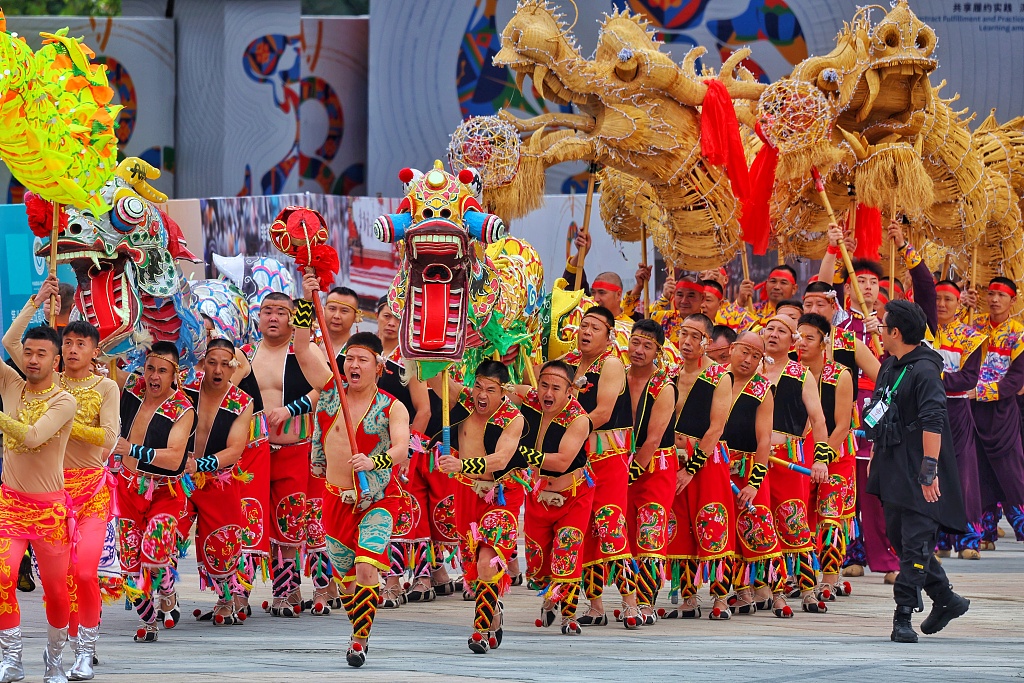 cultural traditions global festival