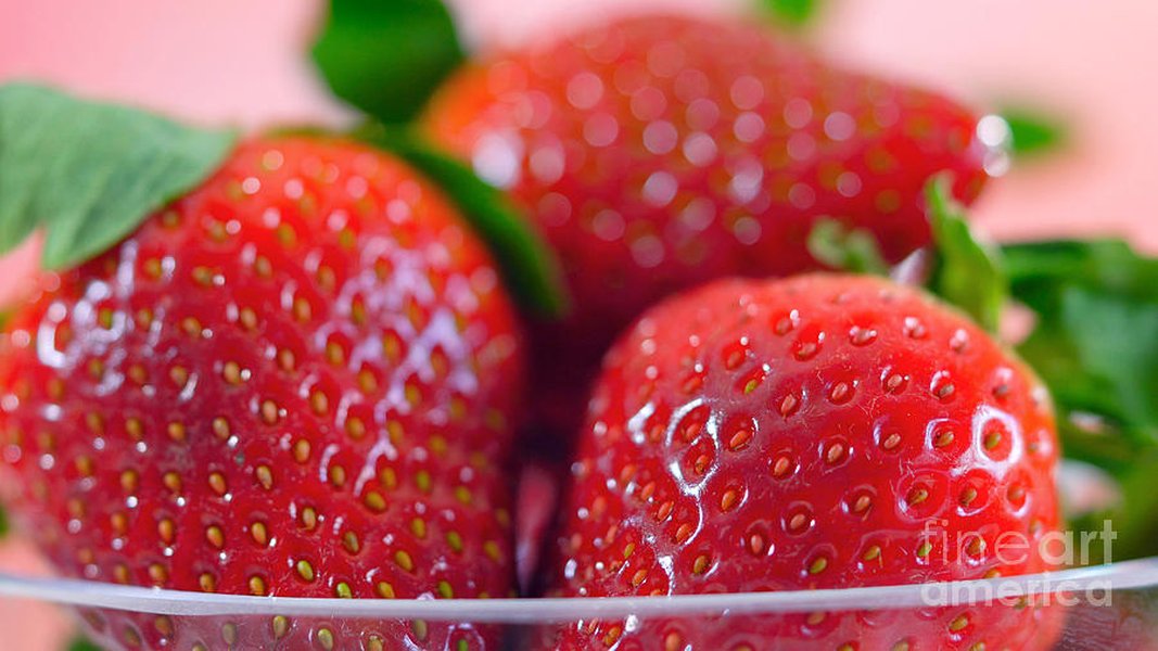 strawberry-r-count-ai-explanation-ujsimdbd