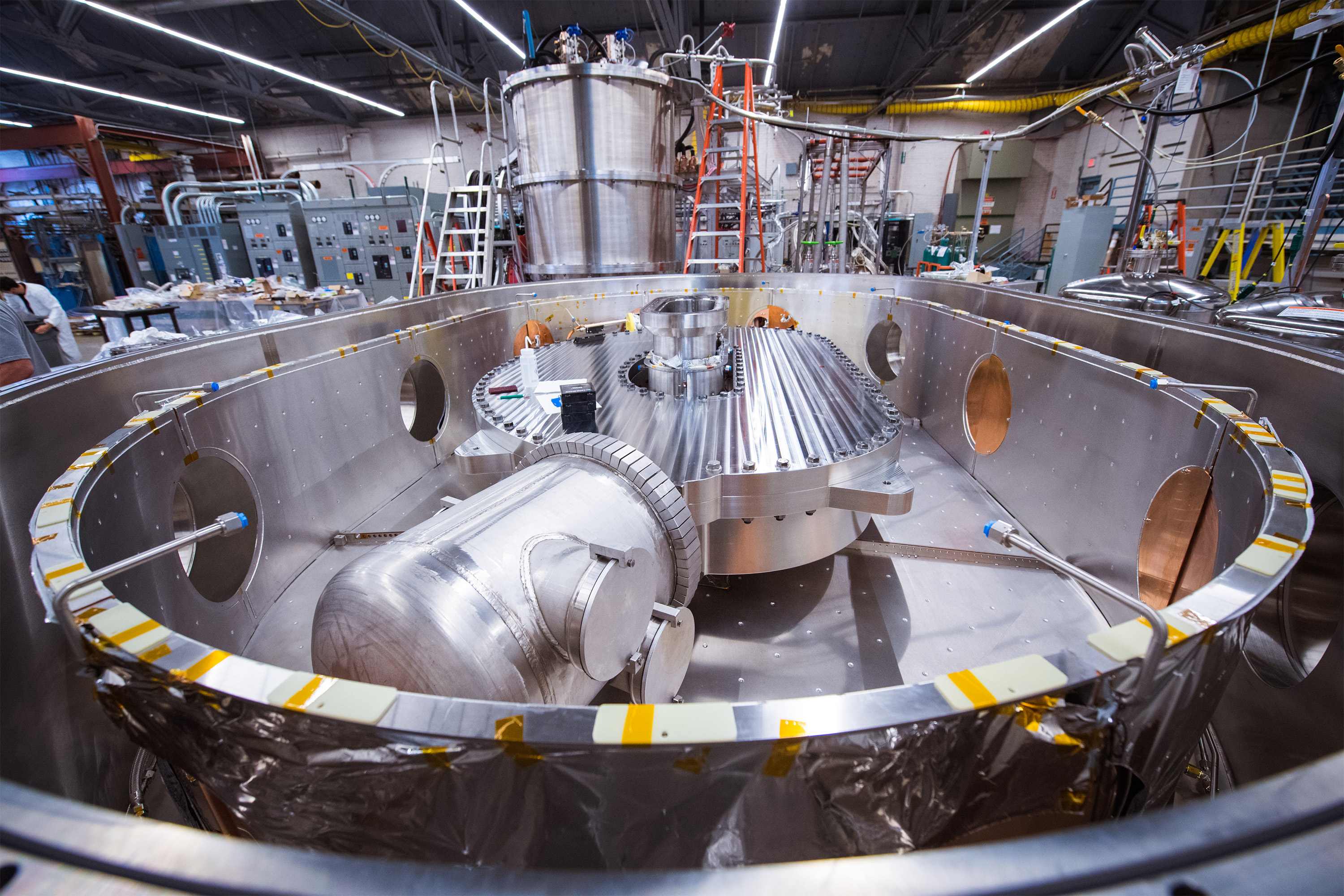 superconductivity laboratories and magnets