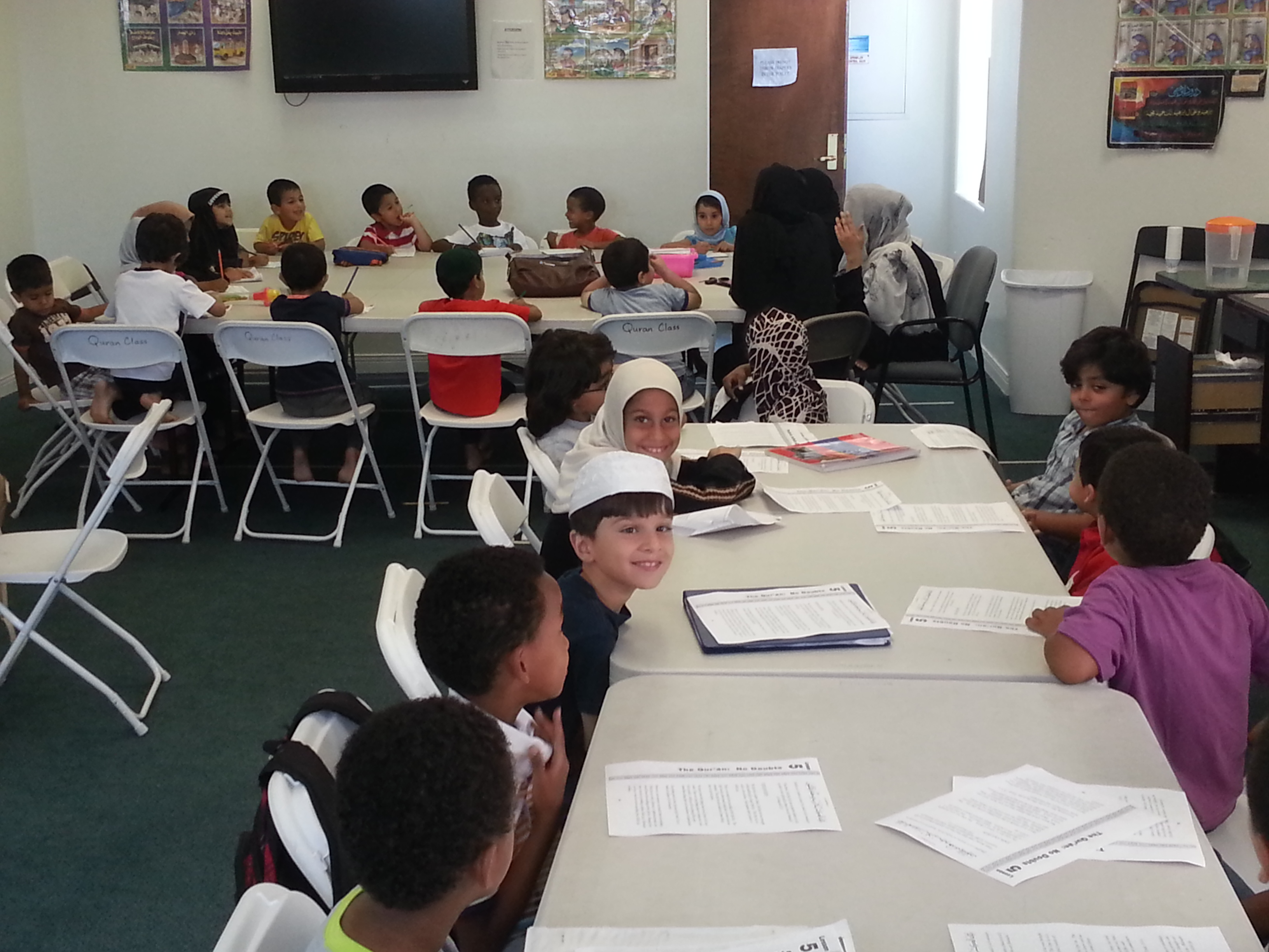 quran recitation class in mosque
