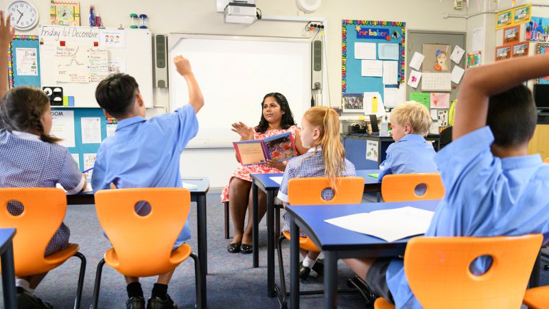 classroom teacher discussion education
