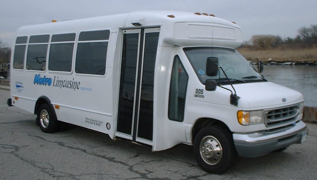 tech-student-transport-business-plan-ggy9prul