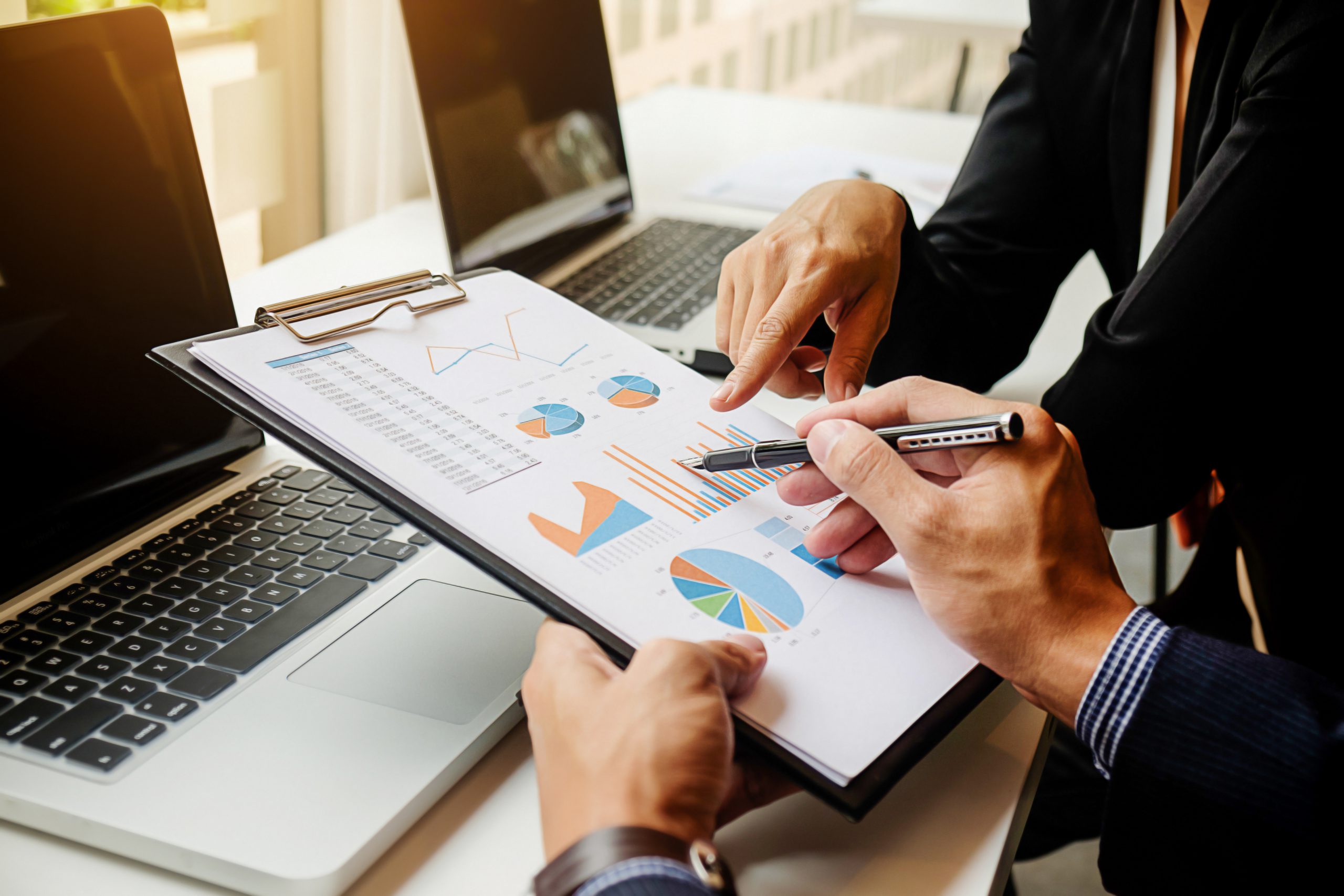 professional technical report desk tools