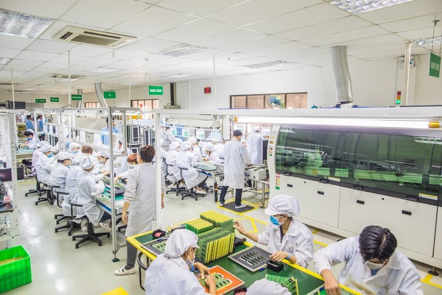 technology-component-shortages-eu-epc-7z53k1i8