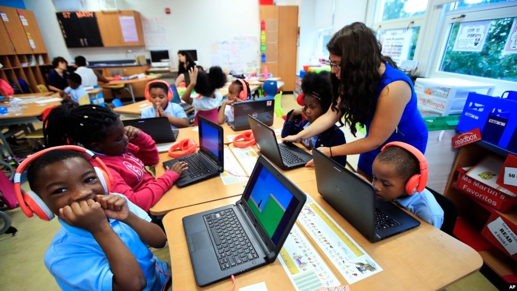 Ithy - The Digital Transformation: How Technology Reshapes Student ...