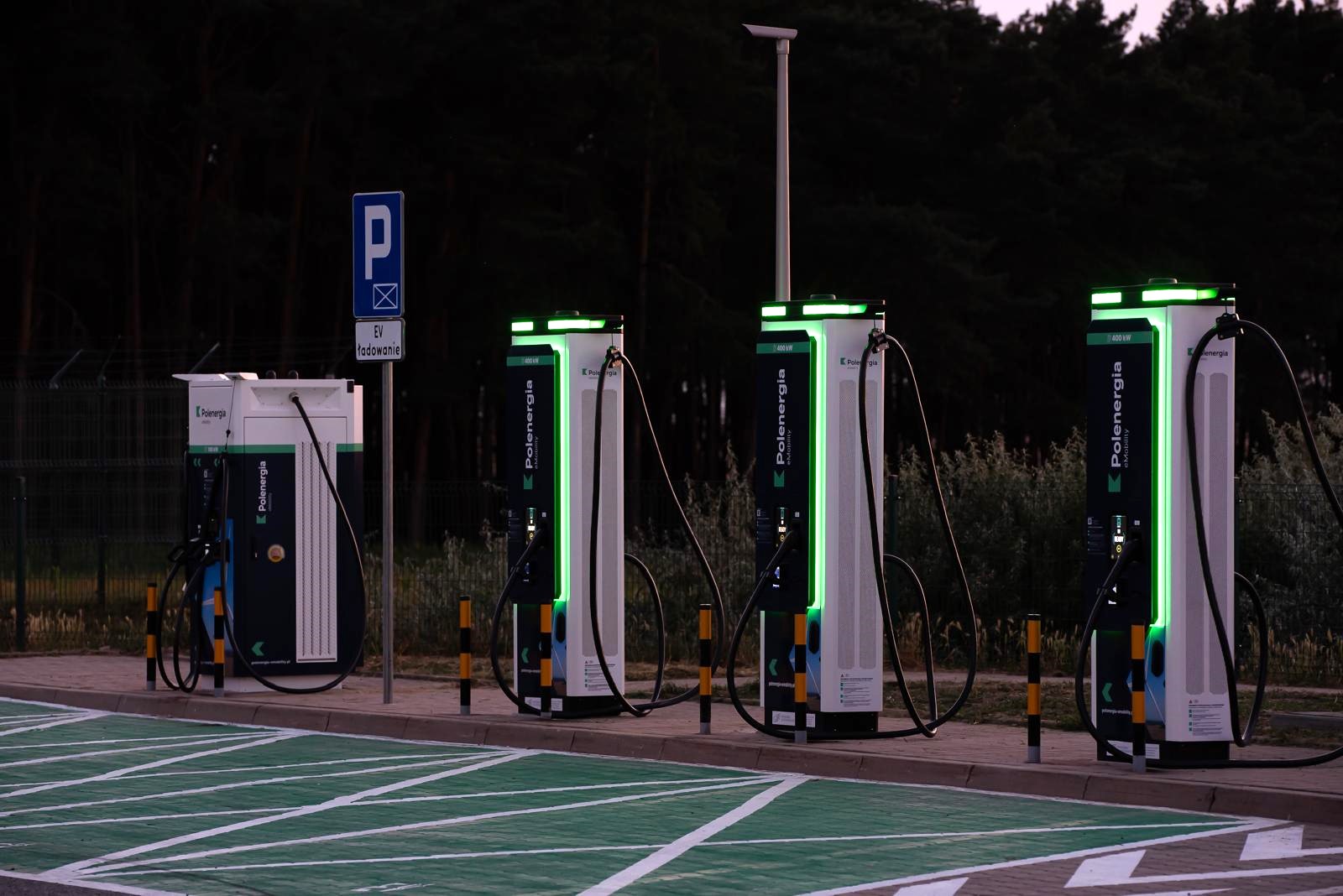 electric vehicles charging station Poland