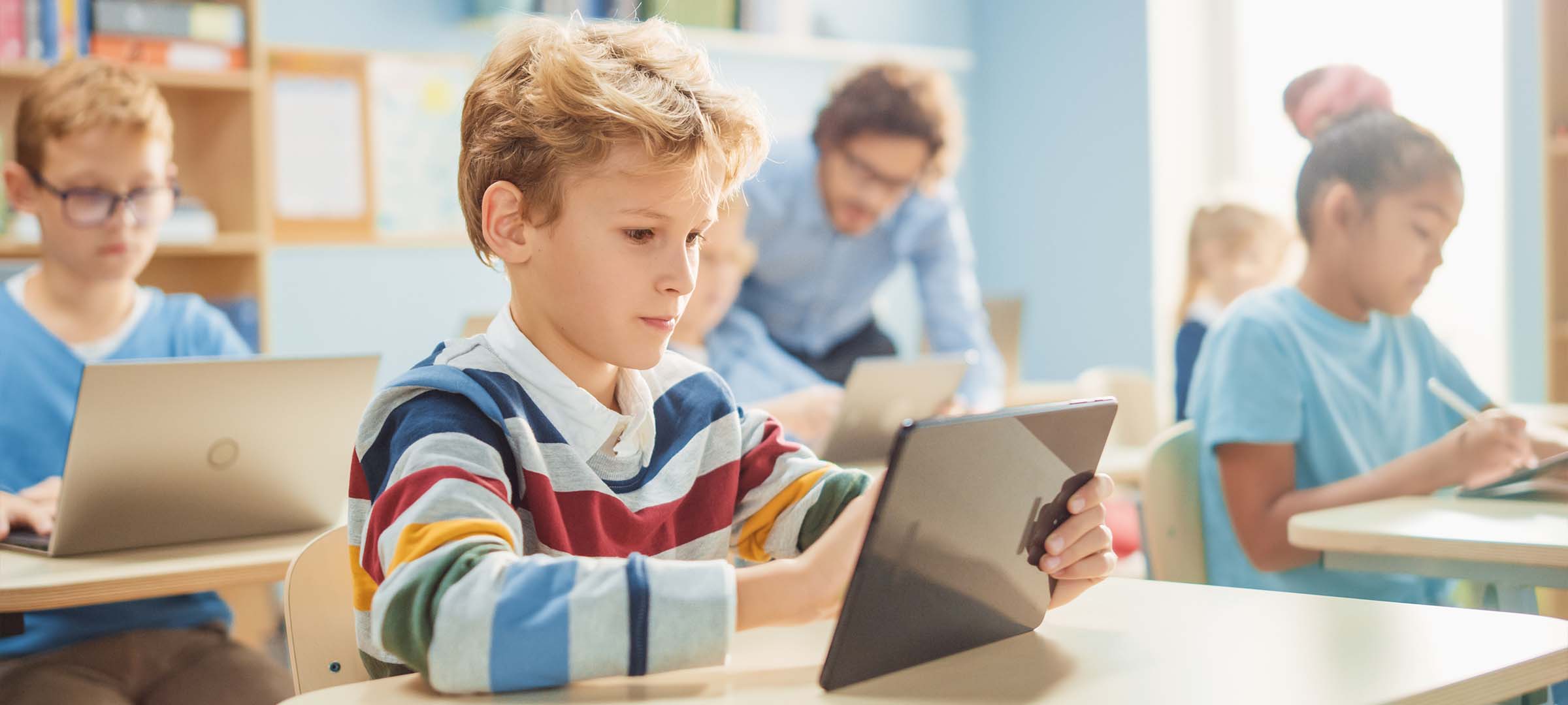 classroom digital multimedia education