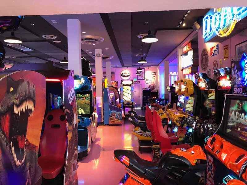 restaurant arcade gaming setup