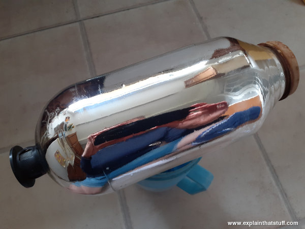 thermos metallic object isolation