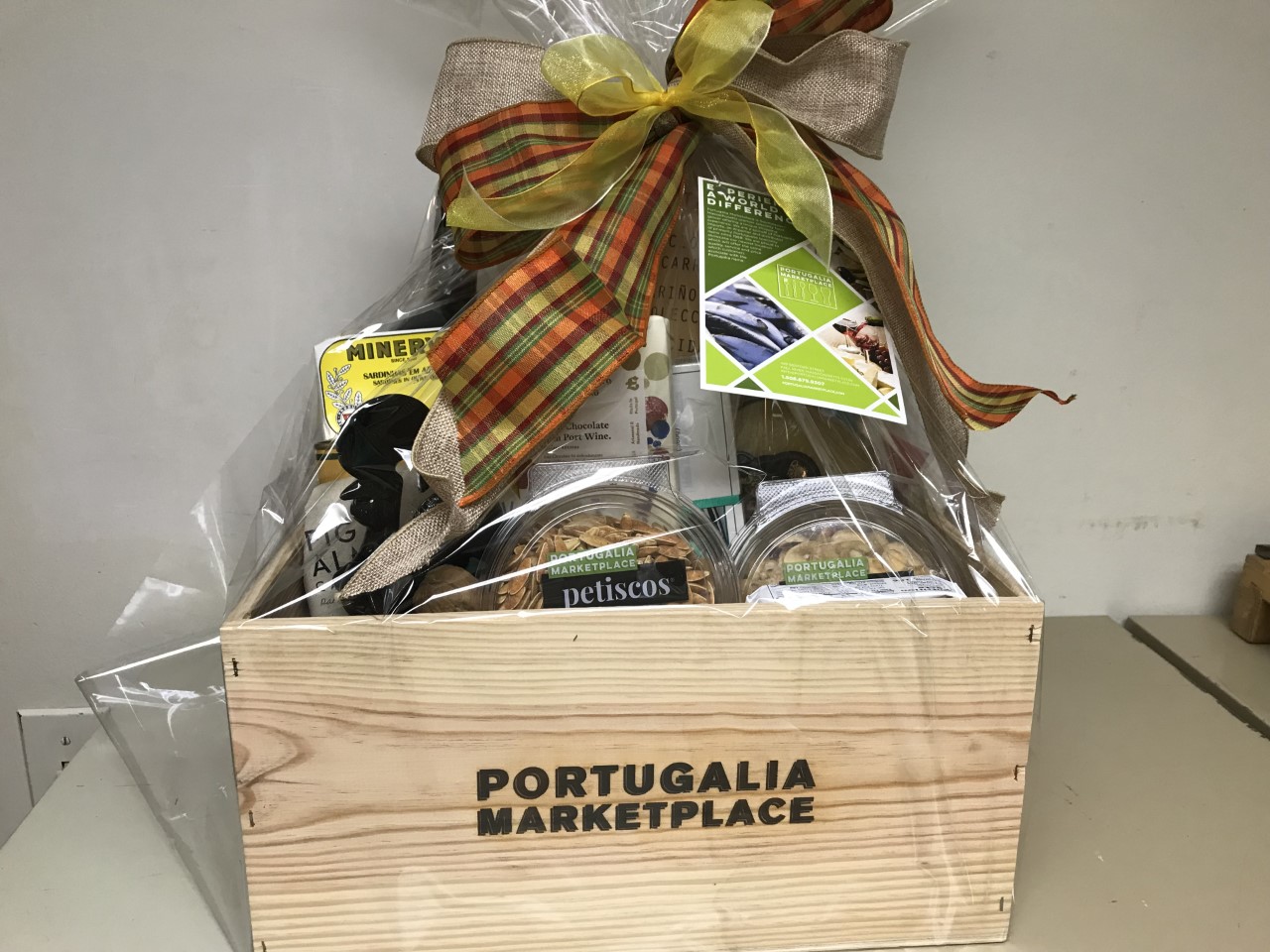 marketplace auction items