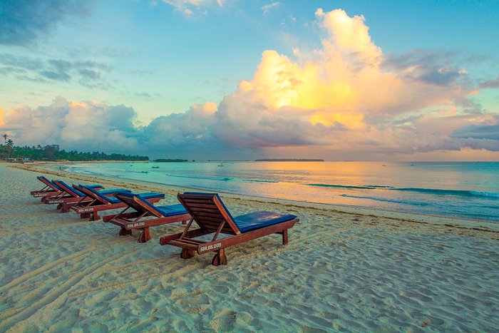 beach resort sunrise