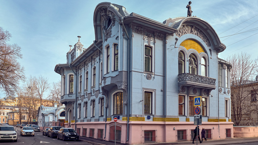 Moscow embassy historic architecture
