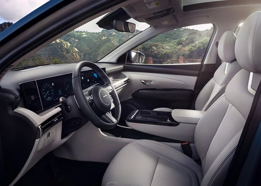 The 2026 Hyundai Tucson showcases a sleek and angular exterior design.