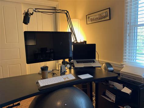 legal research desk setup
