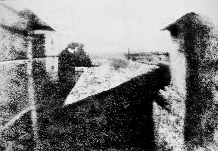 Early Ubiquitous Photography