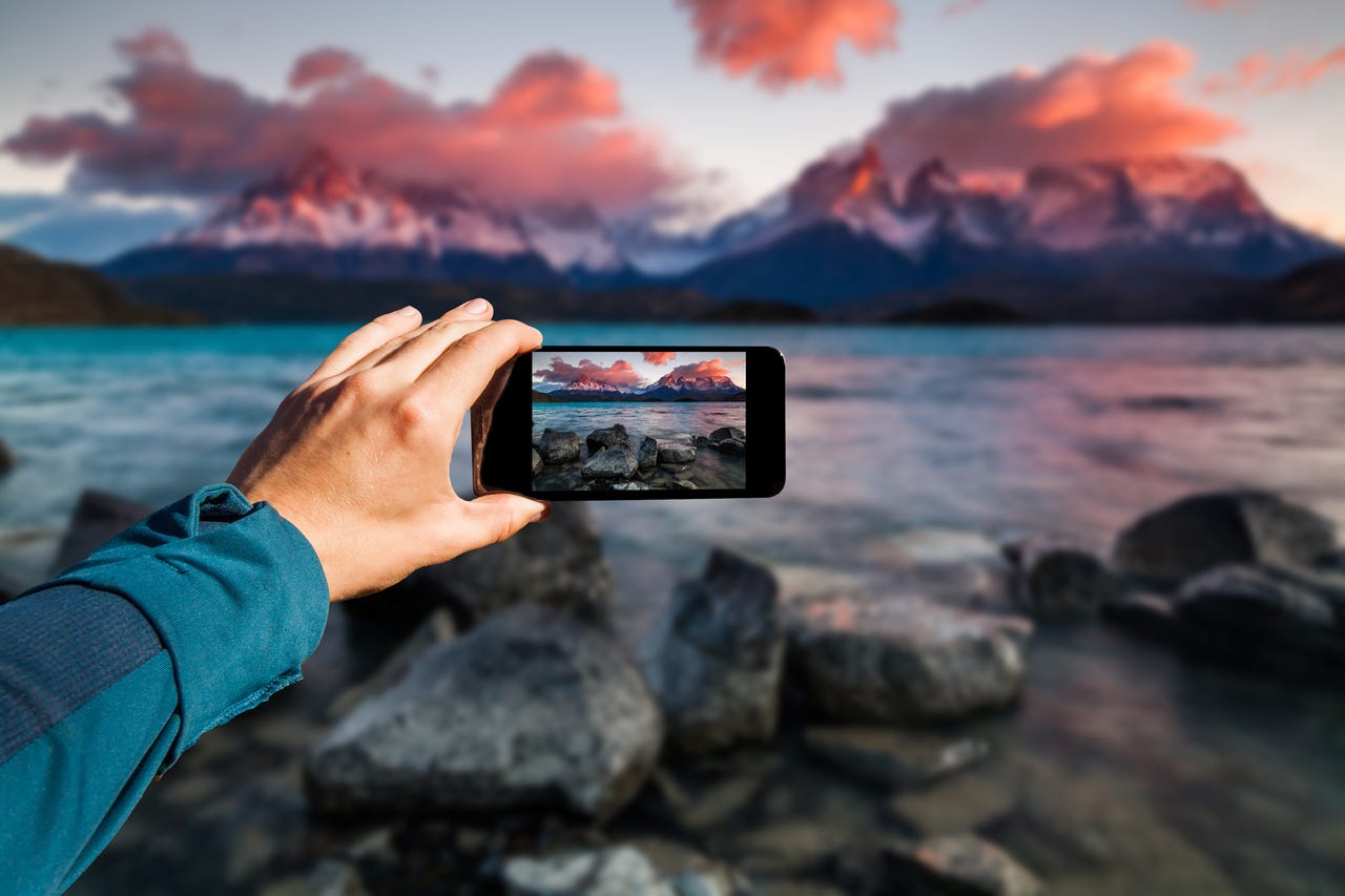 camera and smartphone photography