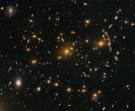 galaxy cluster lensing