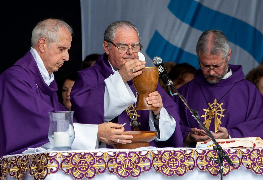 Elevation of the Eucharist during a Mass