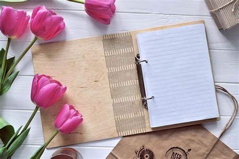 personalized wooden wedding gifts