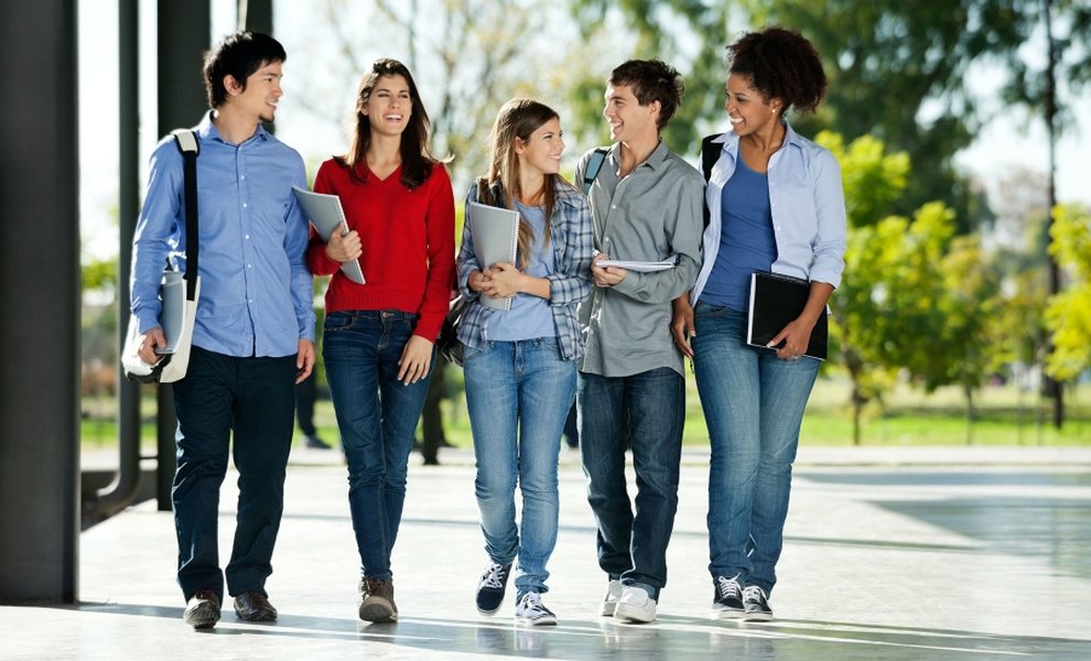 urban high school students campus