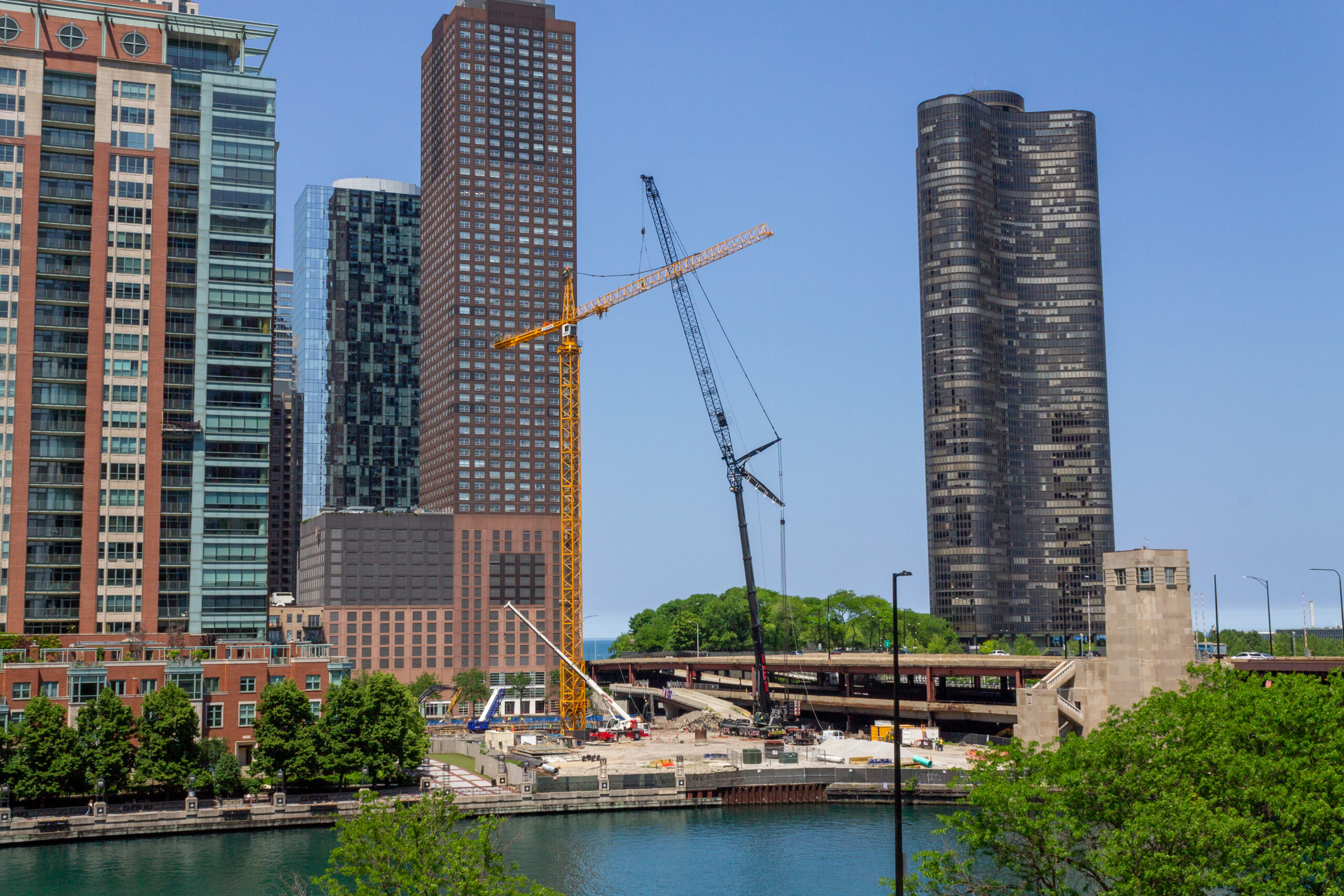 urban skyline construction cranes