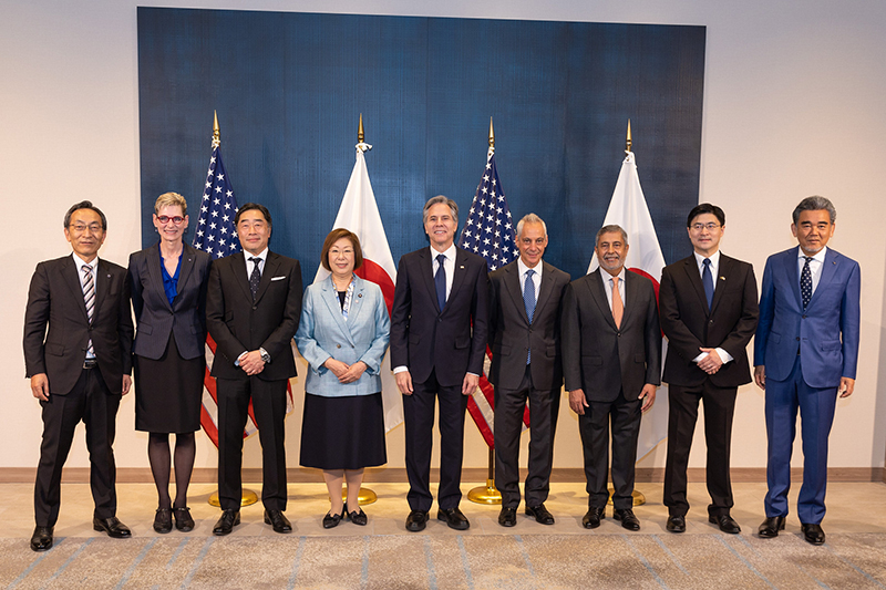 global coordination meeting with flags and delegates