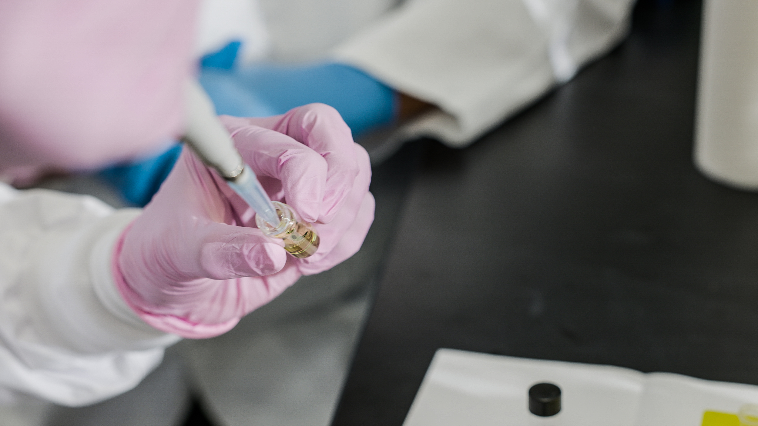 nasal spray vaccine immunology laboratory