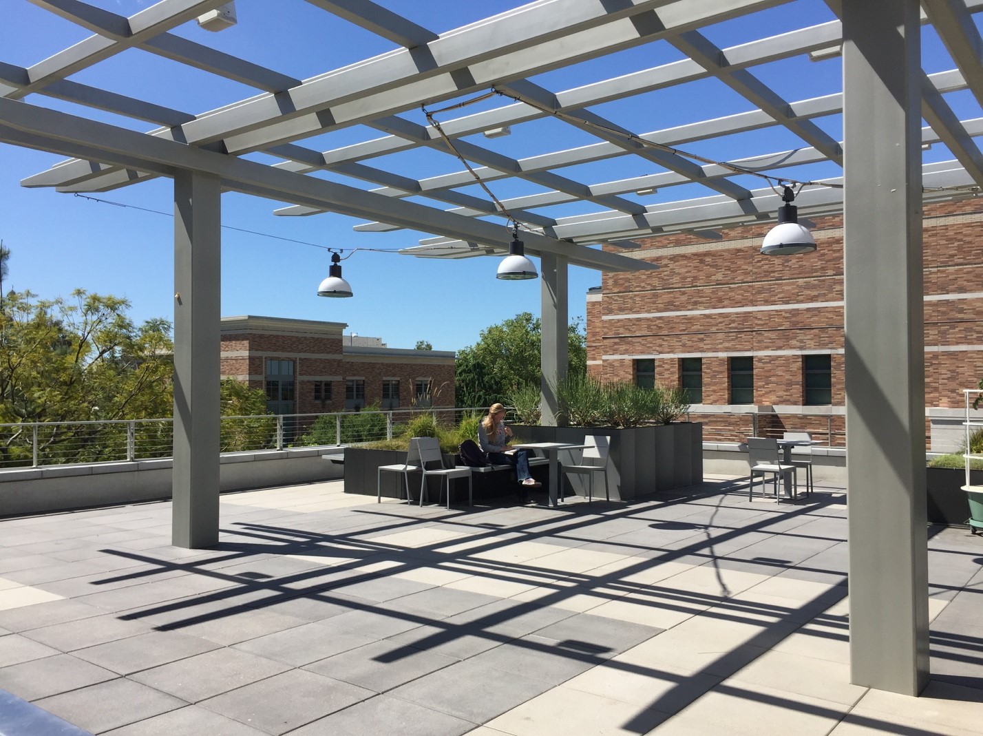 university campus outdoor study environment