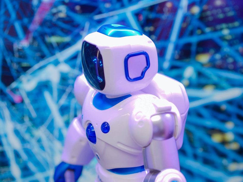 AI assistant optimizing workflow processes