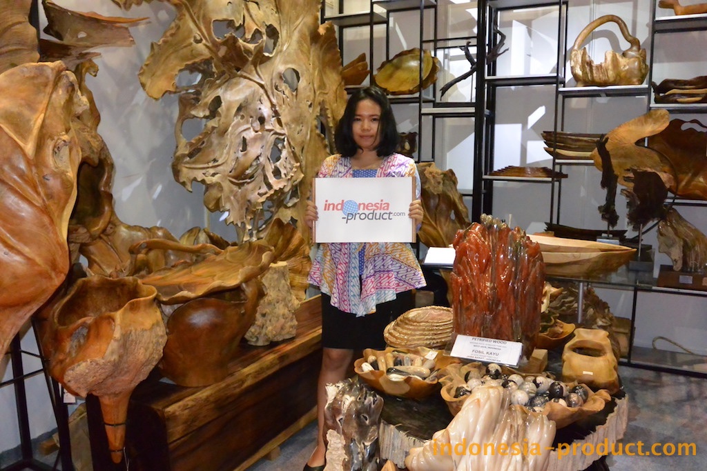 wood product craft workshop