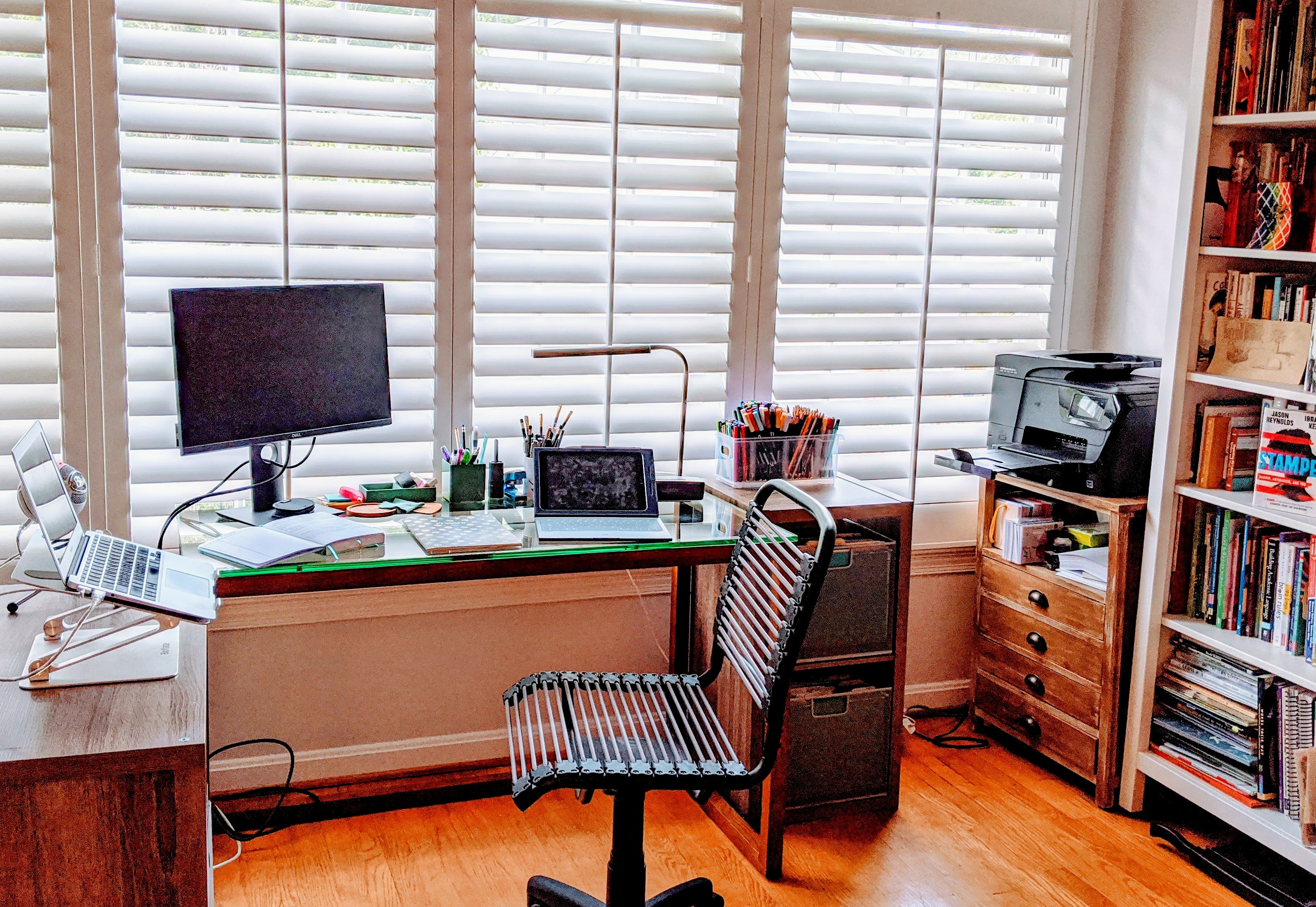 academic writing desk