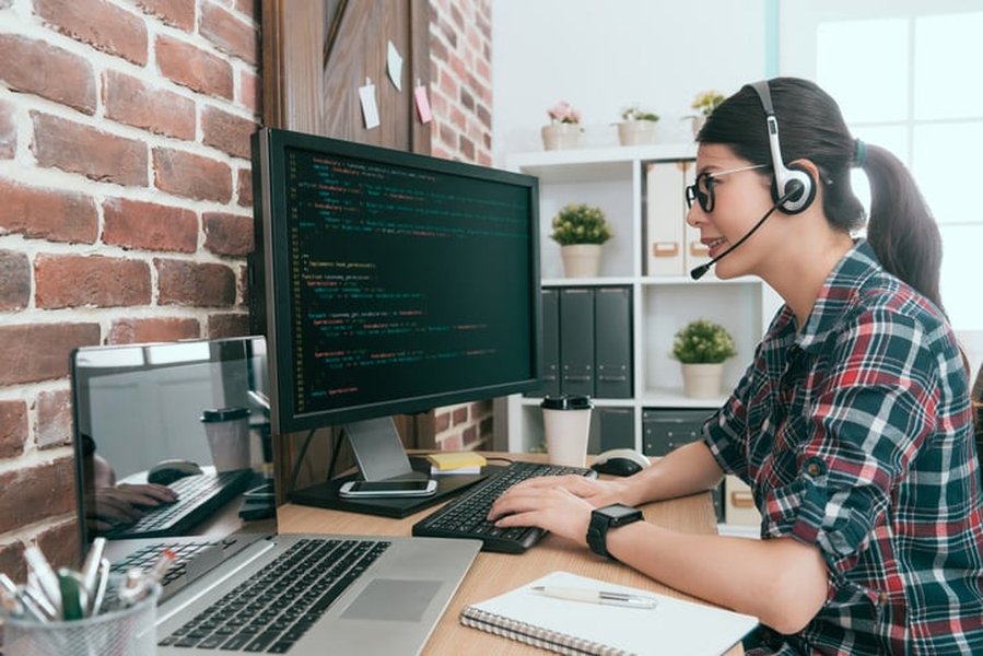 writing-code-beginners-guide-398ri82r