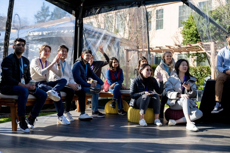 yc-acceptance-without-customers-vg96z47t