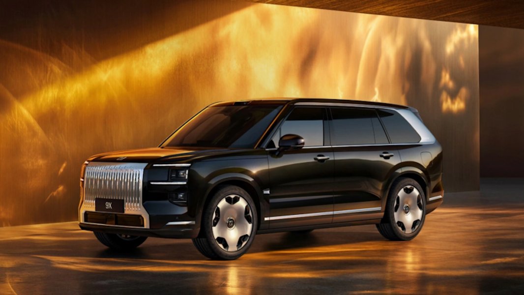 2026 Zeekr 9X Ultra-Luxury PHEV SUV Exterior