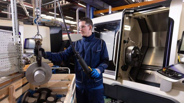 Pole emploi - offre emploi Régleur cn (H/F) - Genas