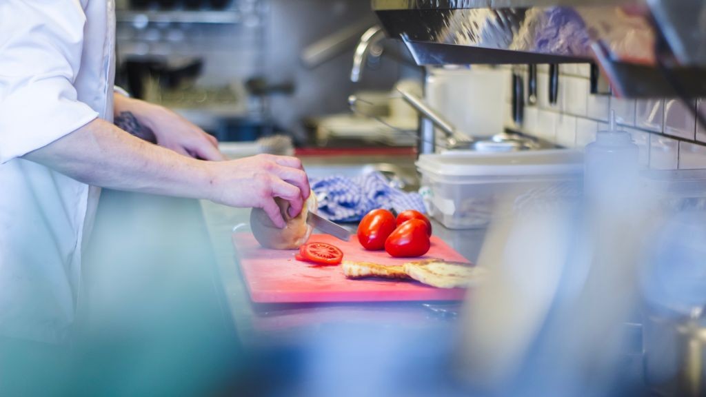 Offre D Emploi De Cuisinier De Collectivite H F A Lautrec En Contrat De Travail Temporaire