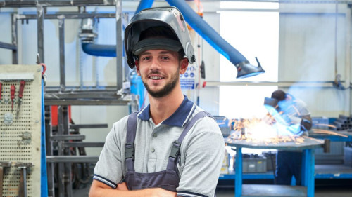 Pole emploi - offre emploi Aide cisailleur / plieur (H/F) - Bouc-Bel-Air
