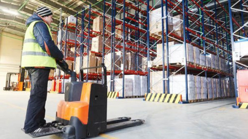Pole emploi - offre emploi Préparateur de commande caces r489 1a (H/F) - La Farlède