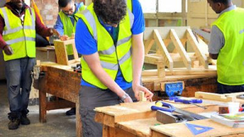 Pole emploi - offre emploi Opérateur bois (H/F) - Moult-Chicheboville